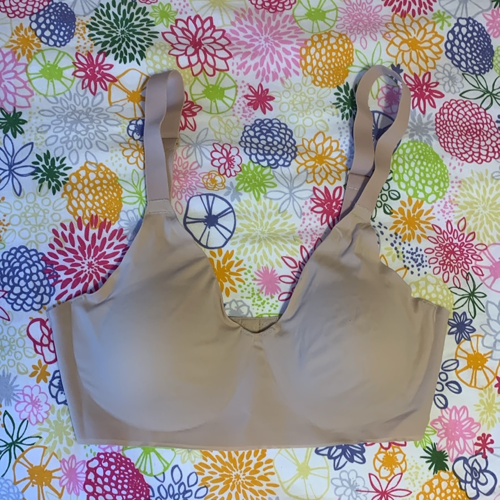 3/25$ Wonderbra underwires bra